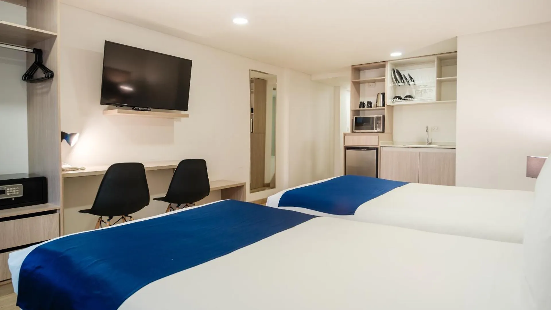 Hotel Palermo Home Bogota & Art Gallery