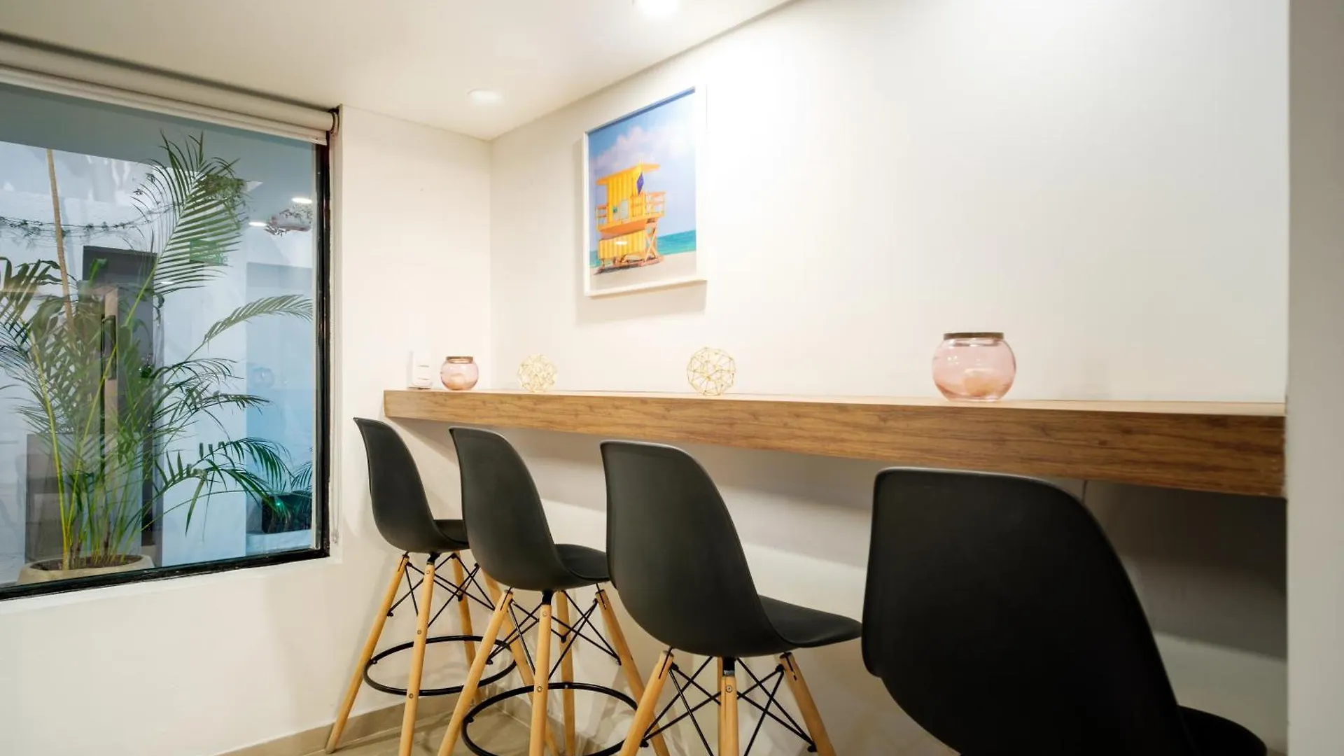 Hotel Palermo Home Bogota & Art Gallery