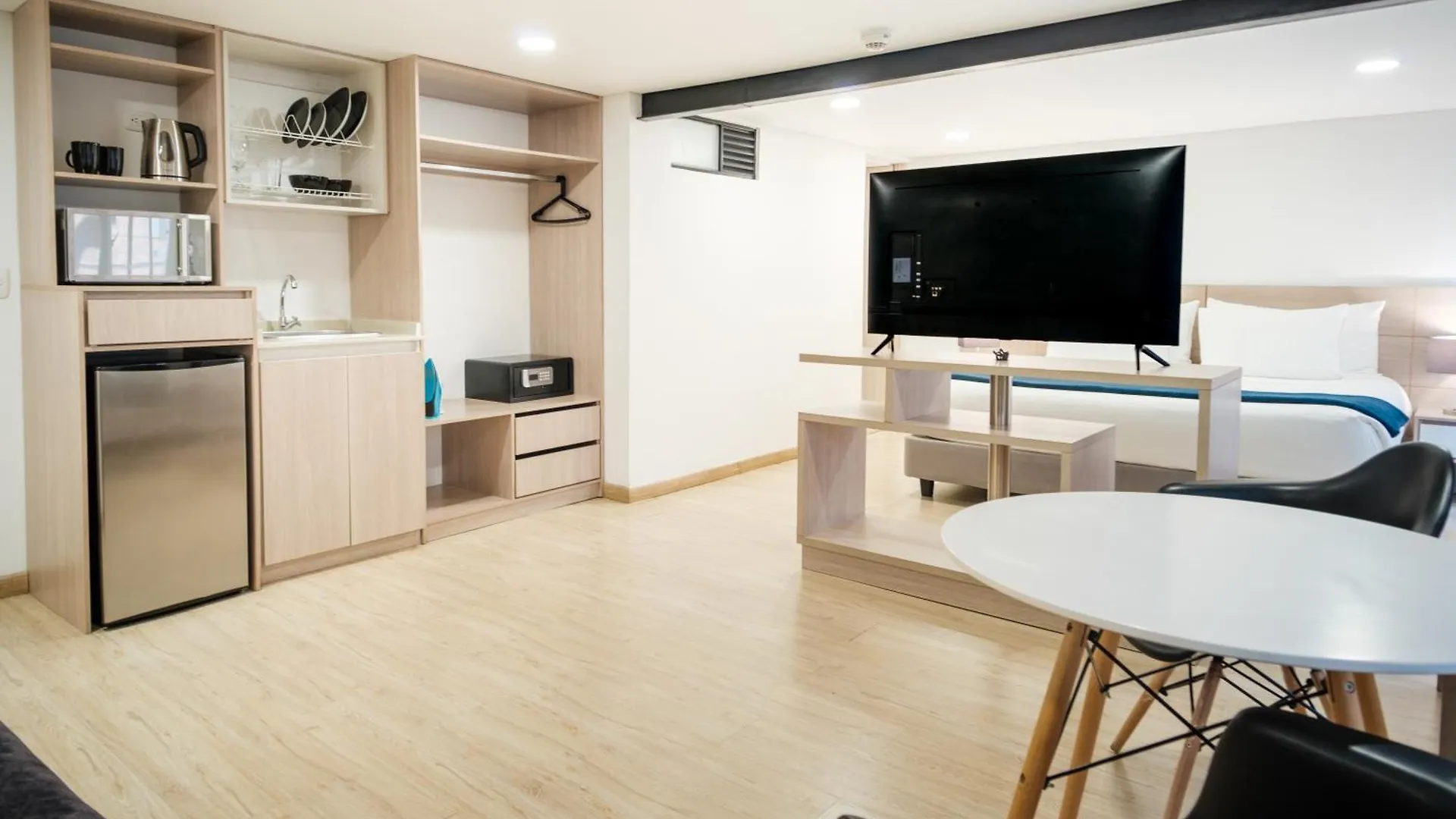 *** Hotel Palermo Home Bogota & Art Gallery Colombia